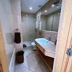 Moradia Fantastica Com Piscina A 5 Min Da * Monte Gordo
