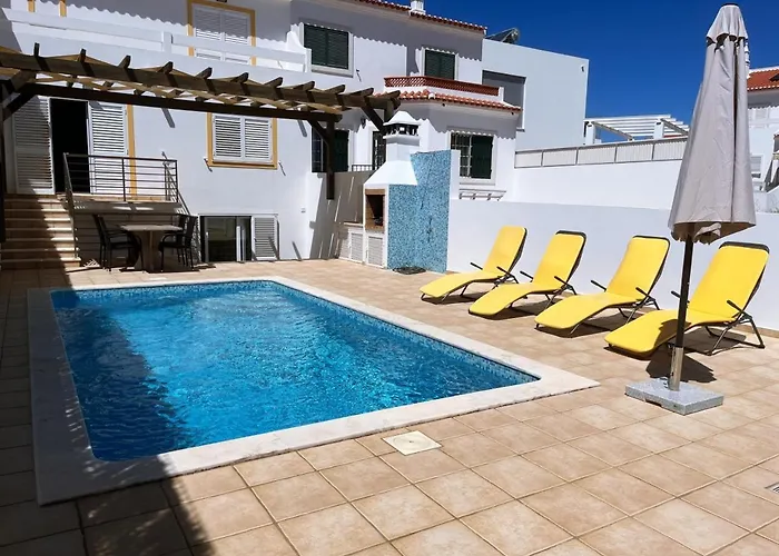 Moradia Fantastica Com Piscina A 5 Min Da Monte Gordo