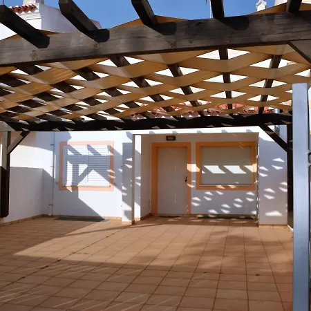 Moradia Fantastica Com Piscina A 5 Min Da Feriehus